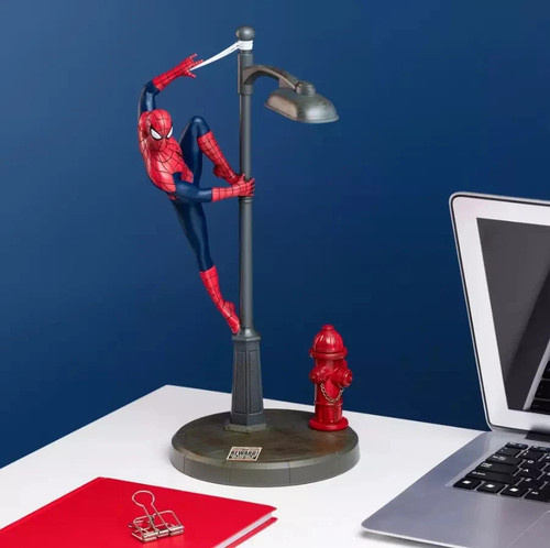 Lampada statuina spider man - lampada, spider-man